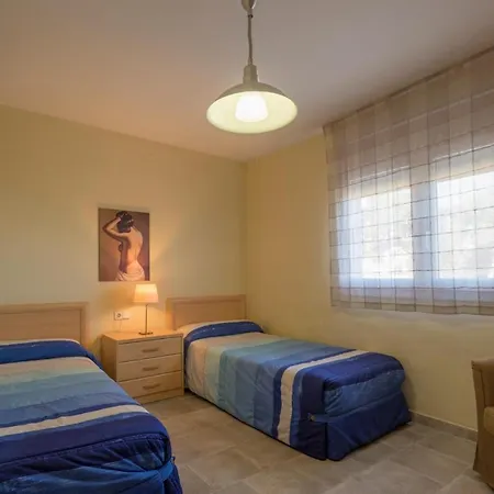 Будинок відпочинку Sleeps 9 Pool